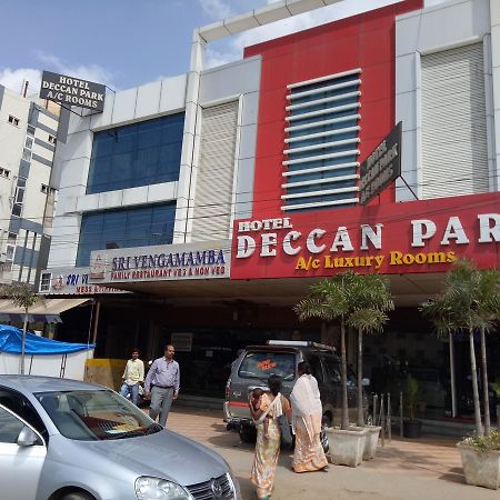 Hotel Deccan Park ハイデラバード エクステリア 写真