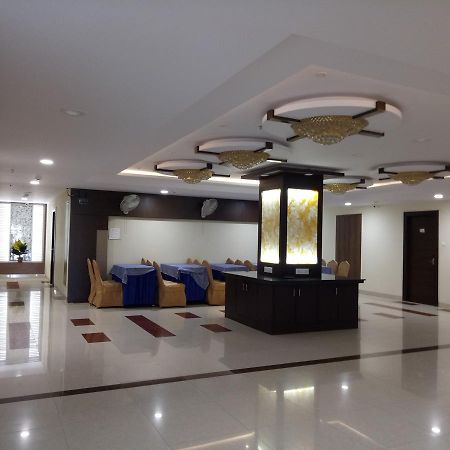 Hotel Deccan Park ハイデラバード エクステリア 写真