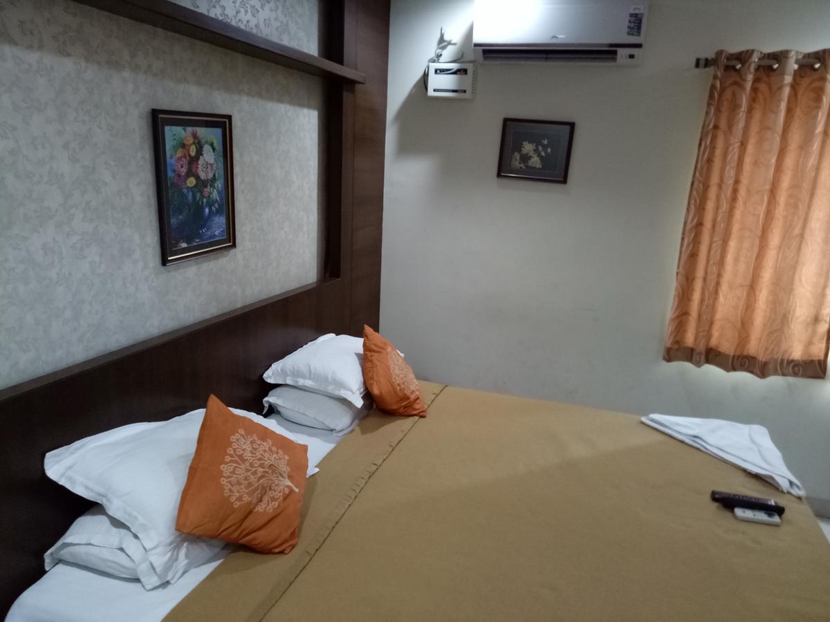 Hotel Deccan Park ハイデラバード エクステリア 写真