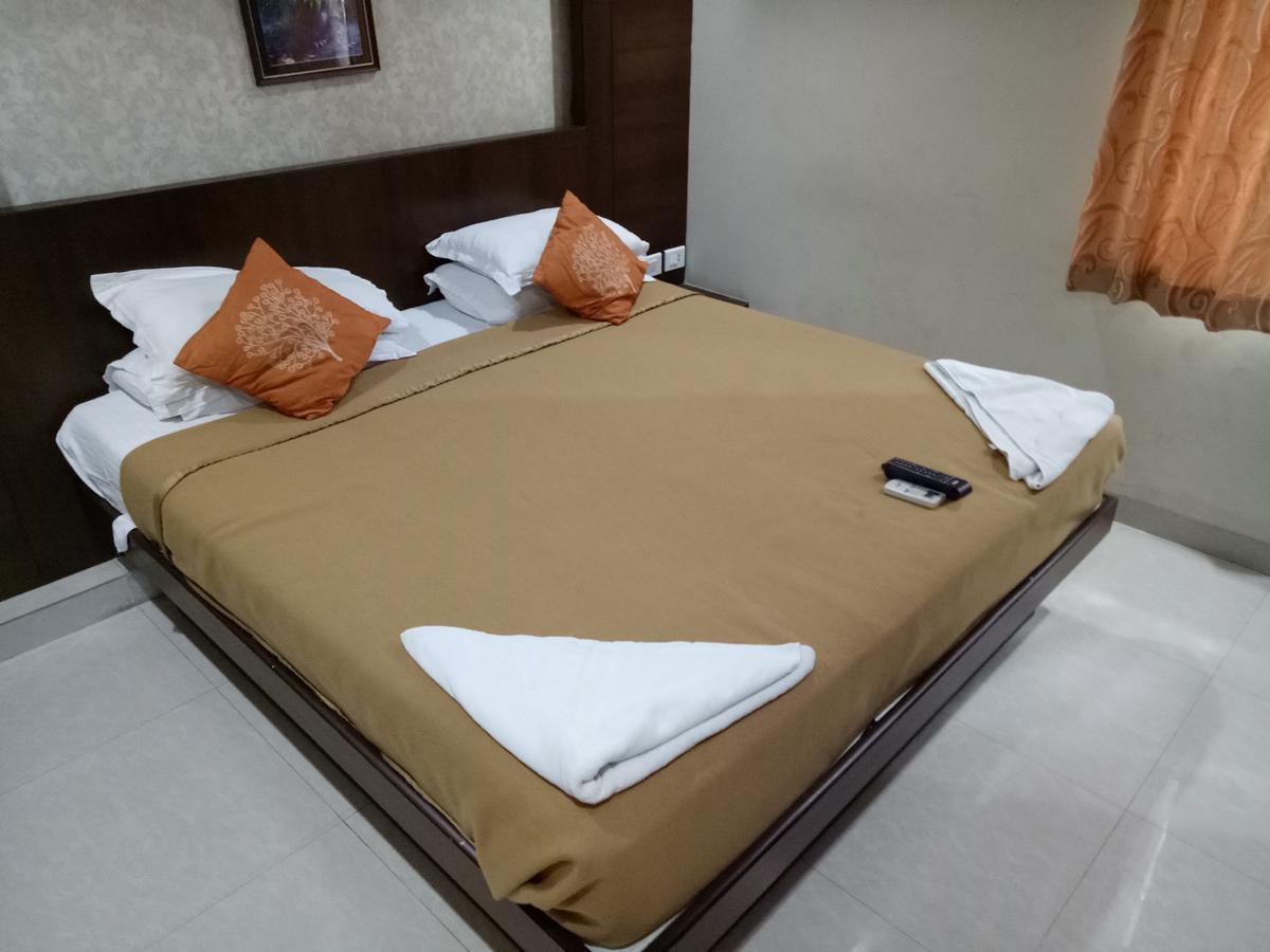 Hotel Deccan Park ハイデラバード エクステリア 写真