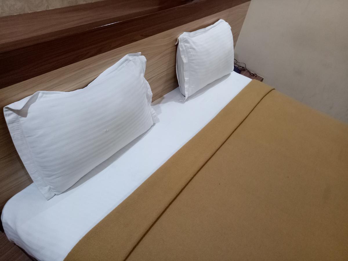 Hotel Deccan Park ハイデラバード エクステリア 写真