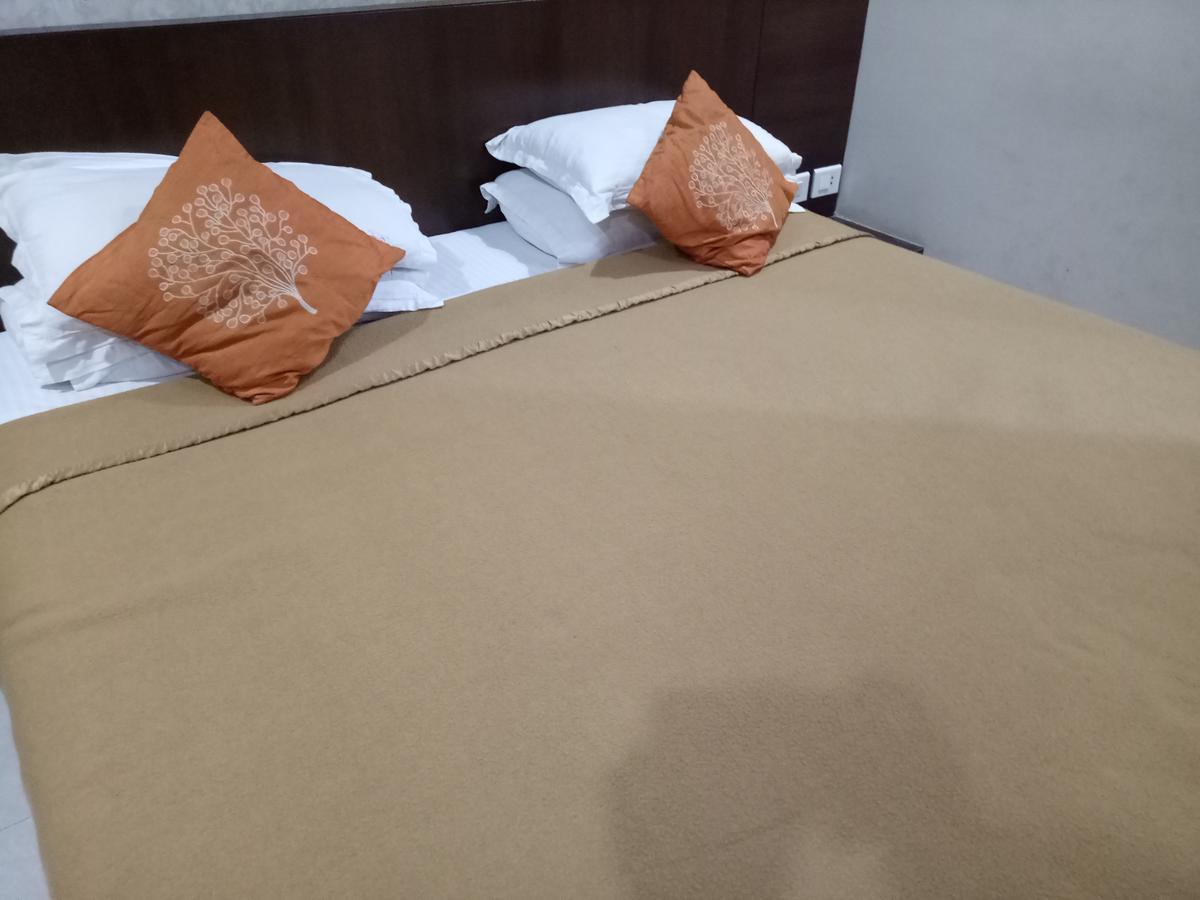 Hotel Deccan Park ハイデラバード エクステリア 写真