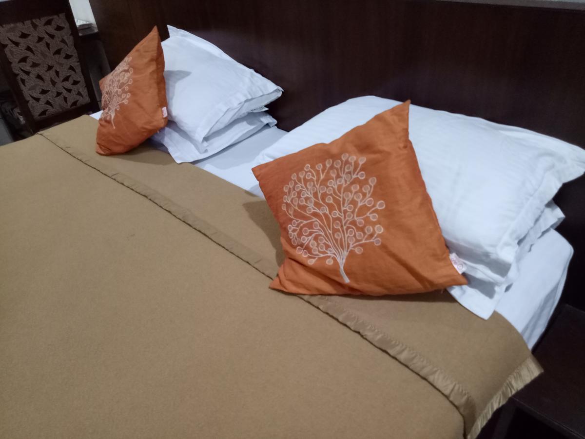 Hotel Deccan Park ハイデラバード エクステリア 写真