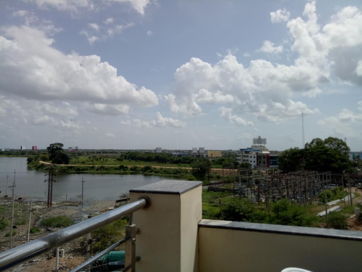 Hotel Deccan Park ハイデラバード エクステリア 写真