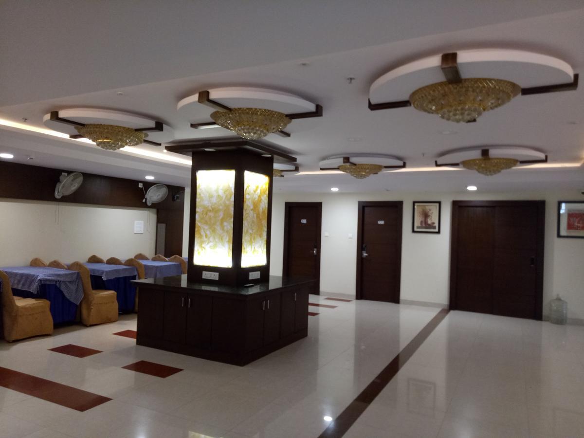 Hotel Deccan Park ハイデラバード エクステリア 写真