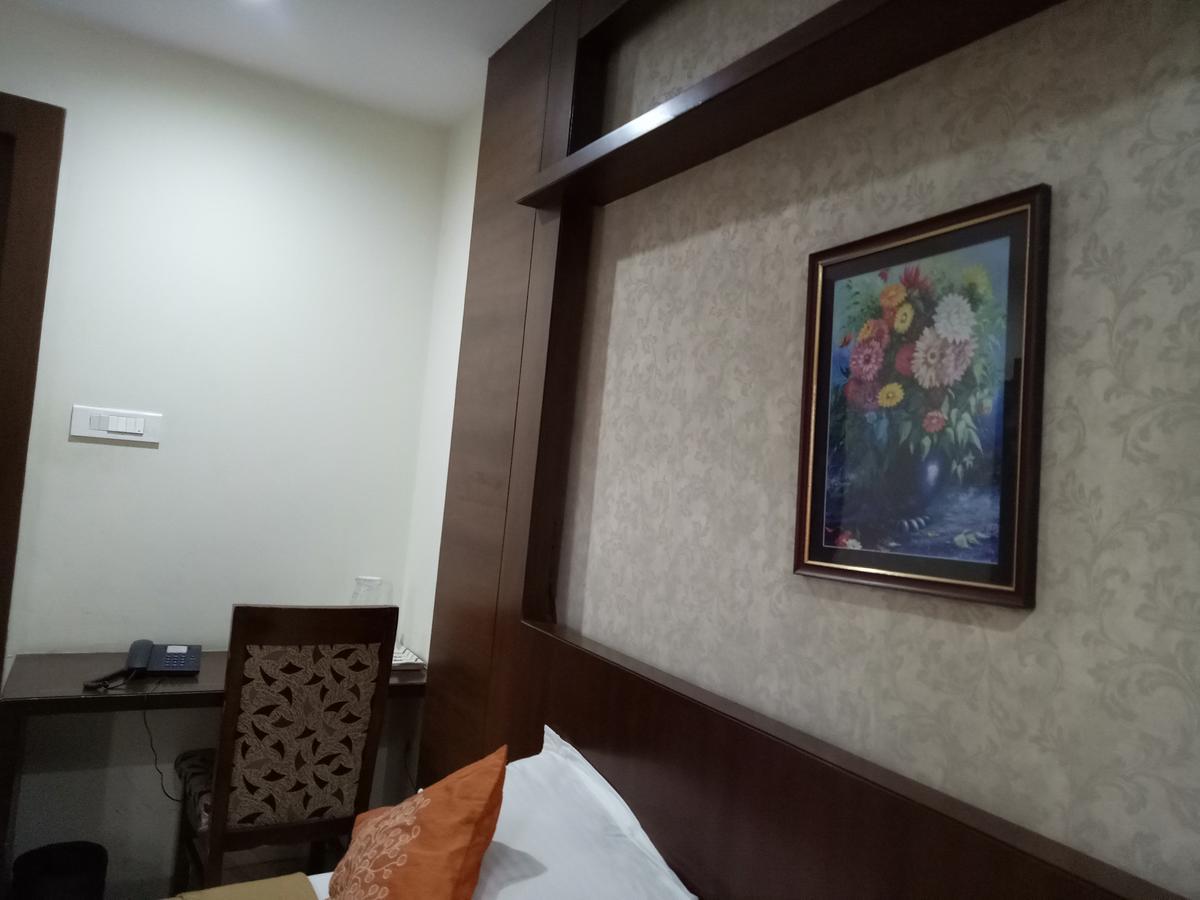 Hotel Deccan Park ハイデラバード エクステリア 写真