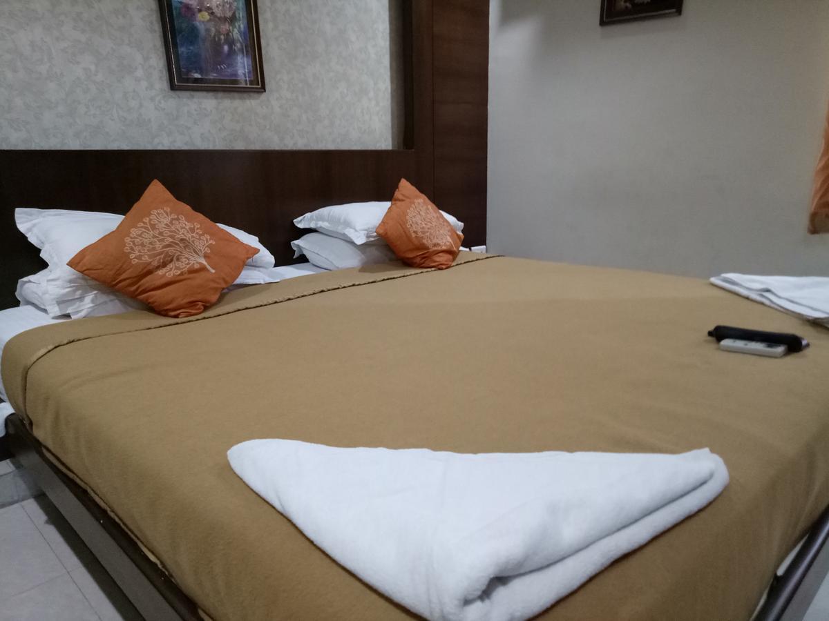 Hotel Deccan Park ハイデラバード エクステリア 写真