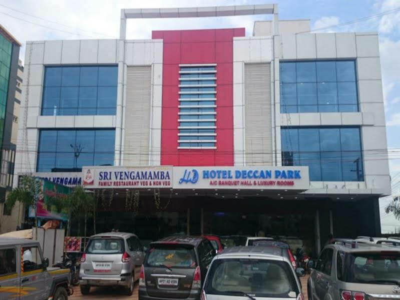 Hotel Deccan Park ハイデラバード エクステリア 写真